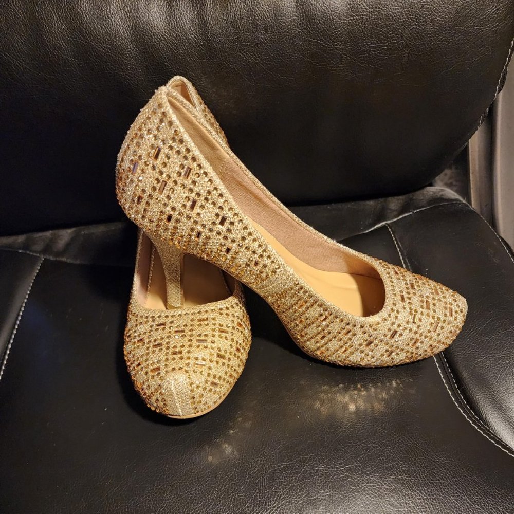 EUC Delicacy Gold Crystal Heels